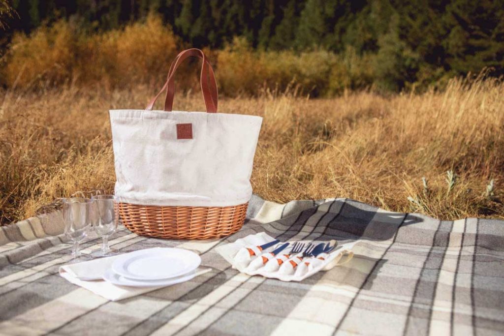 white picnic basket