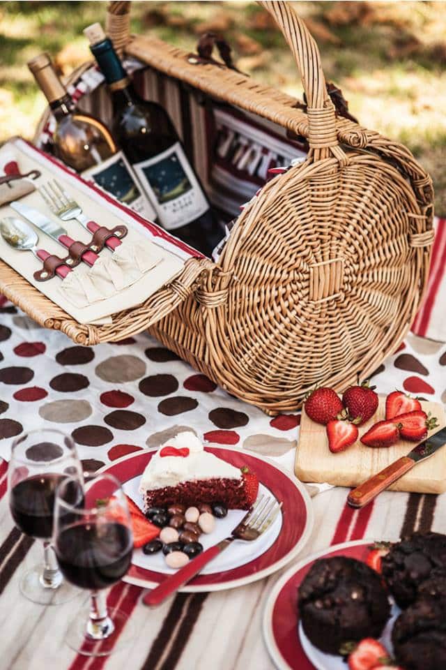 romantic barrel picnic basket