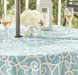 hole tablecloths practical