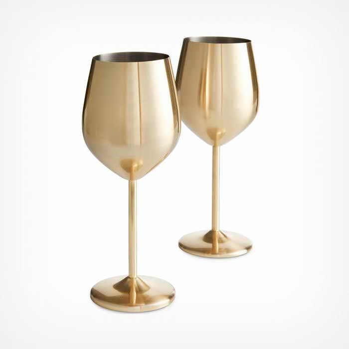 gold wine glasses