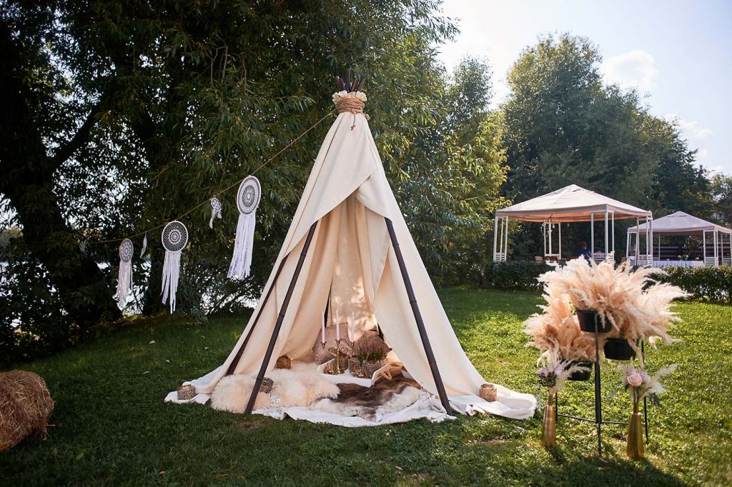 boho picnic tent