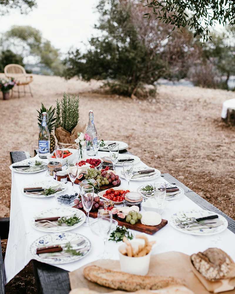 picnic table setup french picnics