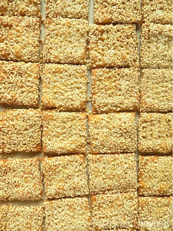 sesame crackers