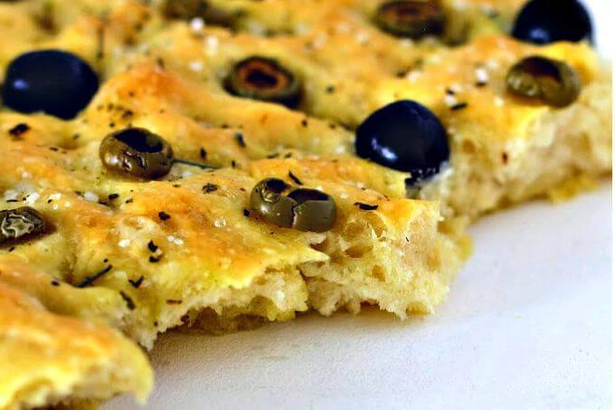 olive focaccia bread