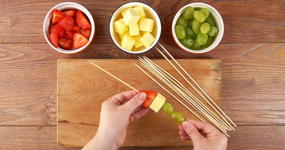 how to make Fruit and Cheese Kabobs