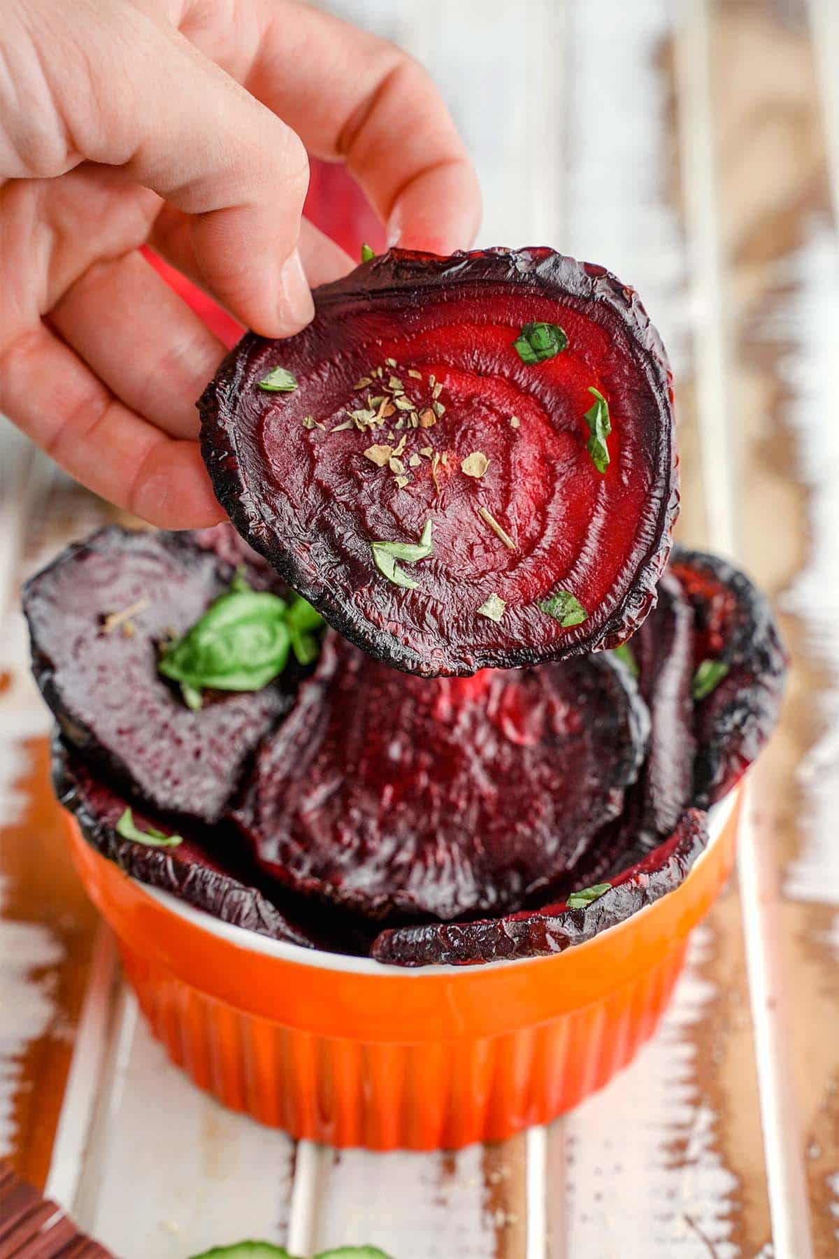 simple recipe for Oven Baked Beet Chips