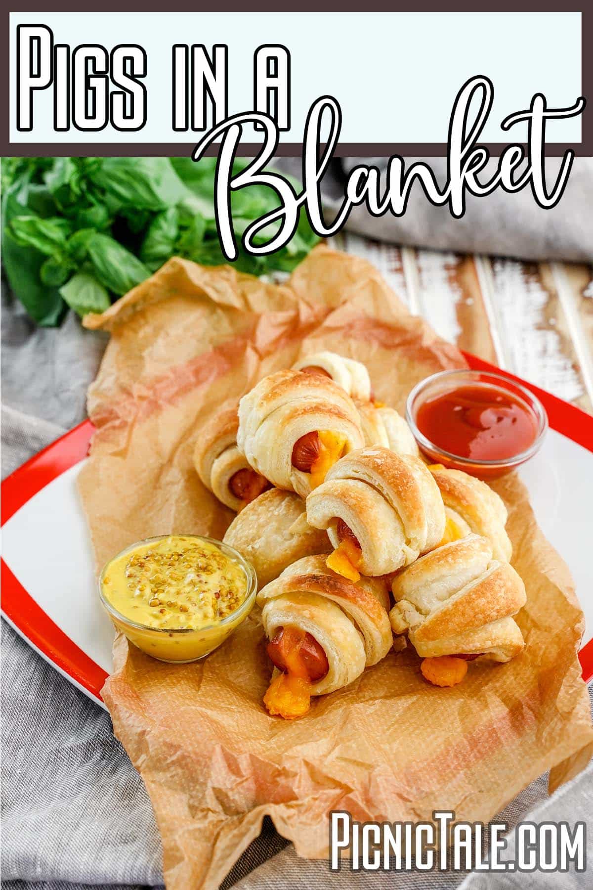 kolache recipe with text which reads Pigs in a Blanket