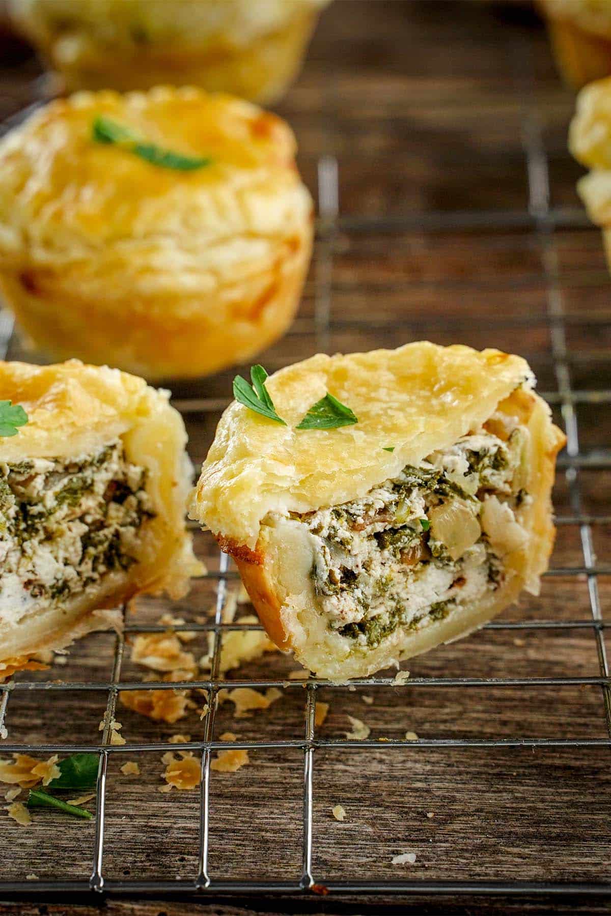 easy appetizer Spinach Ricotta Party Pies