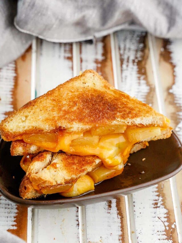 Hawaiian Grilled Cheese Sandwich