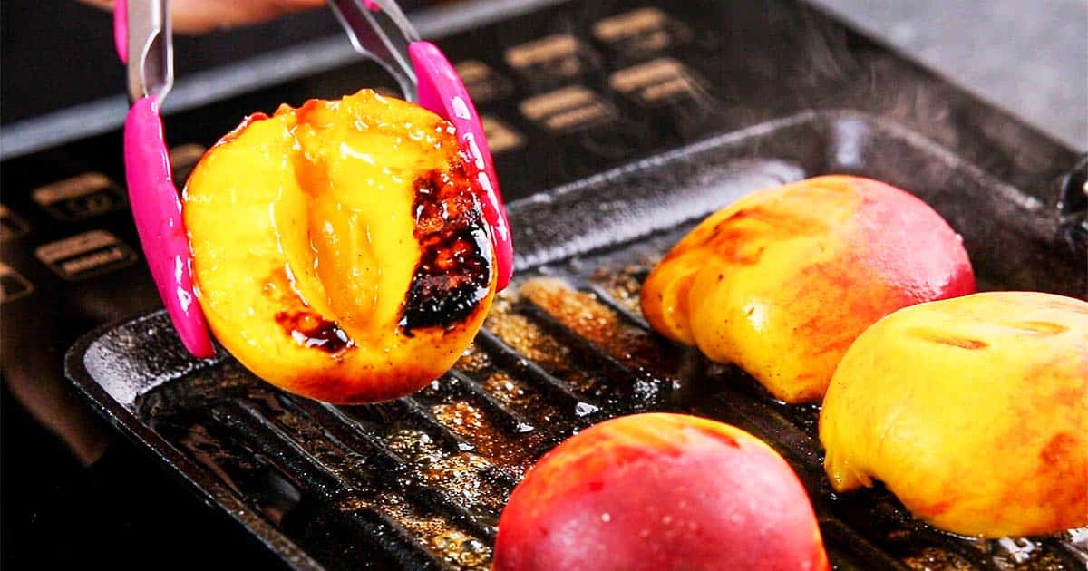 how to make grilled peaches