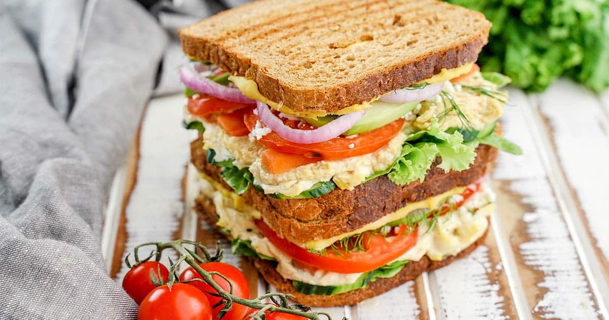 Hummus Sandwich - Picnic Tale